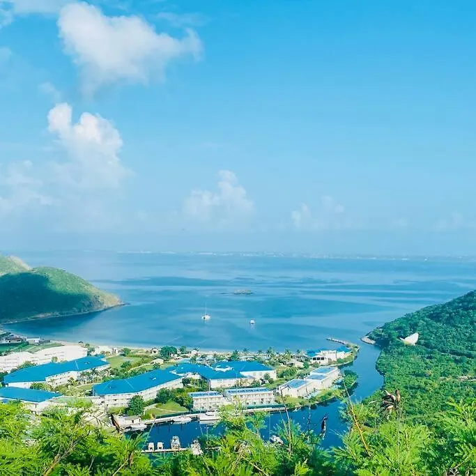 Studio Tropical, Beautifully Renovated, Sea View Apartment Anse Marcel Sint Maarten/Saint Martin